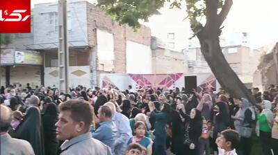 مردم کرمانشاه در مراسم جشن میلاد امام رضا (ع) برای رییس جمهور دعا کردند