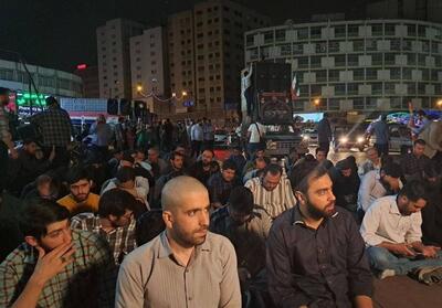 اجتماع مردم برای سلامتی رئیس جمهور در میدان ولیعصر(عج) تهران - تسنیم
