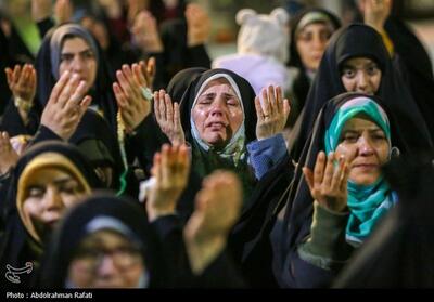 ذکر دعا و توسل برای سلامتی رئیس جمهور و همراهان در همدان- عکس خبری تسنیم | Tasnim