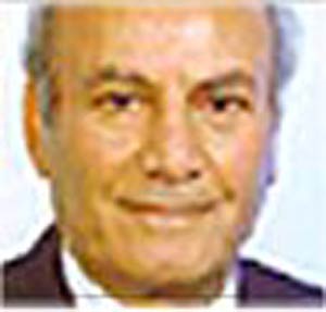 ۱۵ فوریه ۲۰۰۶ ـ  دریادار دکتر احمد مدنی کرمانی درگذشت