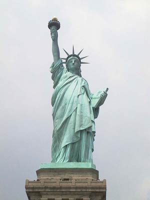 چرا مجسمه آزادی ساخته شد؟