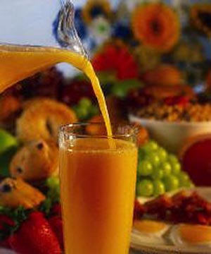 آب پرتقال و گوجه فرنگی