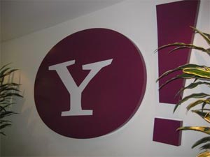 طریقه بیرون انداختن یک نفر از Room در Yahoo Messanger!