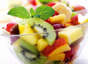 کاهش فشار خون با سالاد میوه