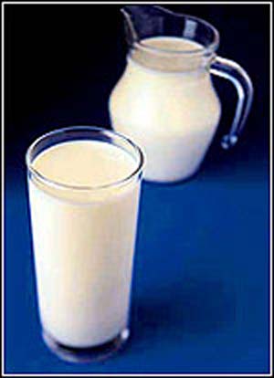 مواد مغذی شیر چیست؟