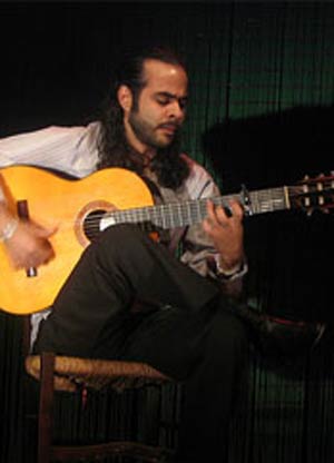 آشنایی عبدالرضا جعفری یکی از نوازندگان برجسته گیتار فلامنکو ایران مقیم اسپانیا