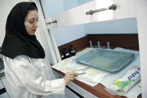 محدودیت ها و تدابیر و ابتکارات زنان کارآفرین در ایران