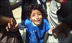 چرا آمریکا کودکان عراق را می کشد؟!!