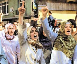 مبارزه زنان در فلسطین اشغالی