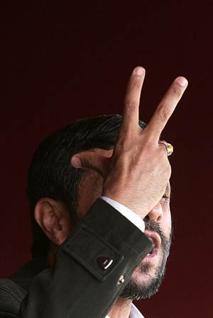 نسخه شفا بخش احمدی نژاد و اهمیت مجلس هشتم !
