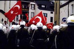 دادگاه قانون اساسی ترکیه، زمینه ساز بحران سیاسی