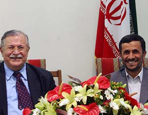 ضیافت بغداد برای احمدی نژاد