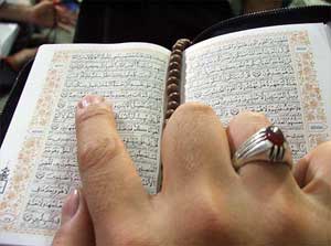 آیا قرآن قابل معارضه است؟