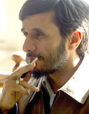 جسارت احمدی نژاد و یک انتظار