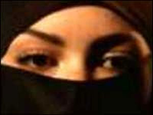 معیارهای اسلامی پوشش زنان و الگوی مصرف آن