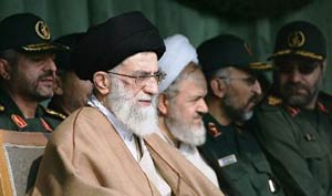تشریح دیدگاه‌های امام<ره > درباره نقش نظامیان در قبال انتخابات