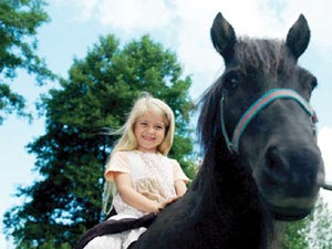 درمان فلج مغزی به کمک اسب ها