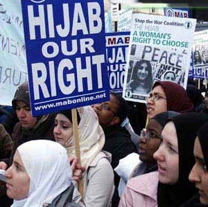 فرانسه، ممنوعیت حجاب و پیامدهای آن