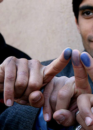 مردم از بغض احمدی‌نژاد به خاتمی رای نمی‌دهند