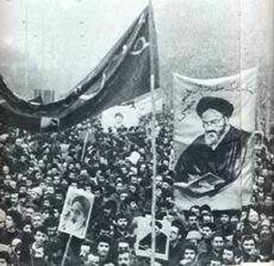 رابطه « انقلاب اسلامی » با « نهضت حسینی »