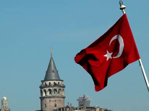 احترام به قانون اساسی سکولا‌ر ترکیه