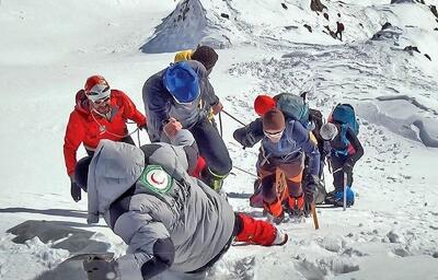 کوهنورد 68 ساله در ارتفاعات کلکچال نجات یافت