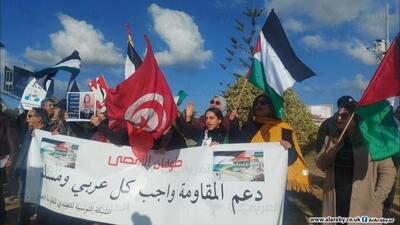 تظاهرات تونسی‌ها مقابل سفارت آمریکا در حمایت از مقاومت فلسطین