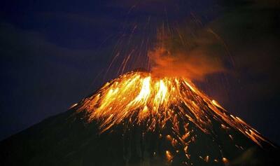 (ویدئو) آتشفشان ویلاریکا در شیلی دوباره فعال شد