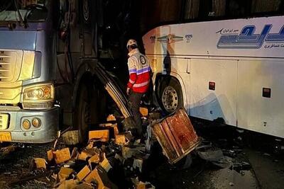 تعداد مصدومان تصادف  جاده ارومیه-تبریز به ۱۸ نفر رسید
