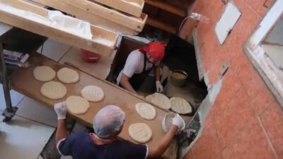 (ویدئو) فرآیند پخت انواع نان محلی در ترکیه