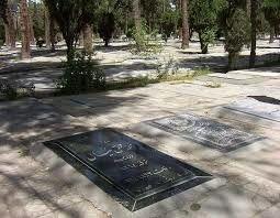 تماشا کنید | اولین دفن‌شده در بهشت زهرای تهران کیست؟