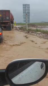 وضعیت سیلاب در محور سرولایت به مشهد
