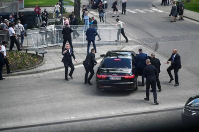 ترور نخست‌وزیر اسلواکی/ فیکو میانه‌رو هدف گلوله قرار گرفت
