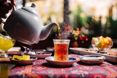 طریقه صحیح دم کردن چای ایرانی