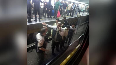 سقوط دختر جوان روی ریل قطار در مترو دورازه دولت / هنوز هیچ چیز مشخص نیست + عکس