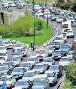 روزی یک ساعت از وقت هر شهروند در ترافیک تلف می‌شود