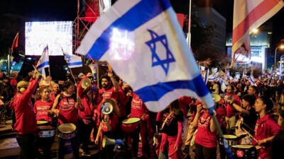 تظاهرات صهیونیست‌های خشمگین علیه نتانیاهو در تل‌آویو