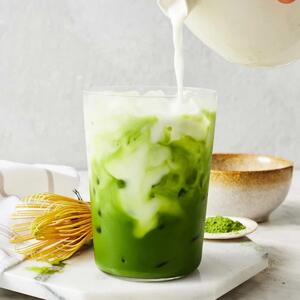 لاته چای سبز ماچا : نوشیدنی خنک و پرخاصیت