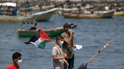 حمله بالگردهای اسرائیلی به ماهیگیران فلسطینی | ببینید