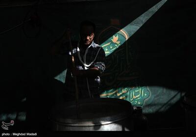 استقبال اهل‌سنت از خادمان و پرچم امام رضا(ع)+فیلم - تسنیم