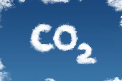 کربن دی‌اکسید ۱۰ برابر سریع‌تر از هر زمان در گذشته در جو افزایش می‌یابد - زومیت