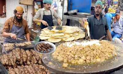 طرز تهیه و پخت کباب کوبیده متفاوت و واویشکای جگر و گوشت توسط آشپز‌ معروف پاکستانی (فیلم)