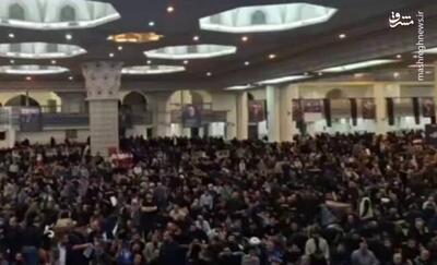فیلم/ حضور گسترده مردم تهران در مصلی برای وداع با شهدای خدمت