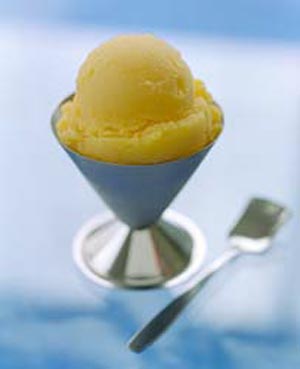 بستنی یخی با طعم لیمو