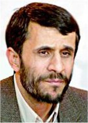 محمود احمدی نژاد رئیس جمهور شد (در این روز ۲۶ ژوئن)