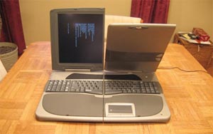 لپ تاپ با نمایشگر دوقلو چرخنده