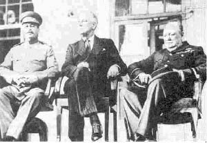 اول دسامبر سال ۱۹۴۳ ــ پایان کنفرانس سران در تهران و اشاره ای به نتایج آن