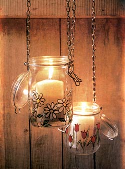شیشه‌ای زیبا برای آویزان کردن شمع‌های خود