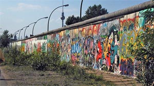 آشنایی با دیوار برلین