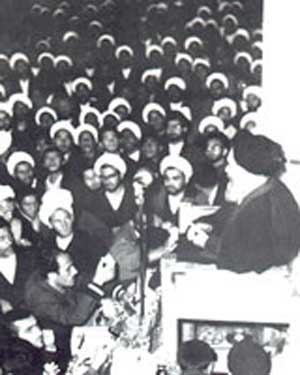 سخنرانی تاریخی امام (ره) پس از تصویب کاپیتولاسیون